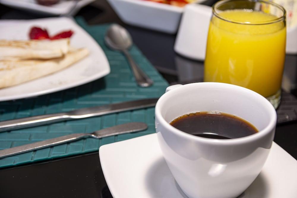 Hotel Lincoln Medellín Kültér fotó