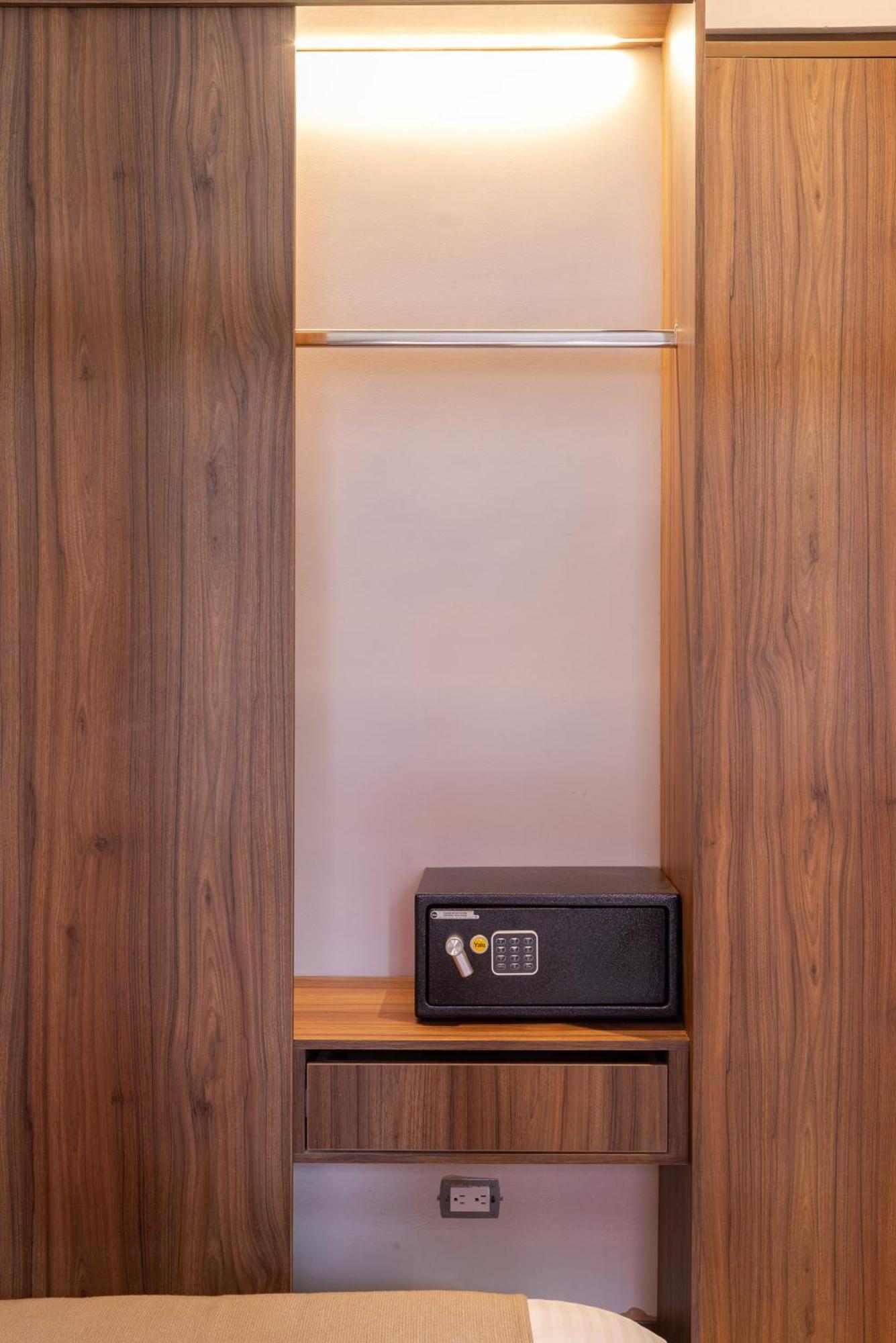 Hotel Lincoln Medellín Kültér fotó