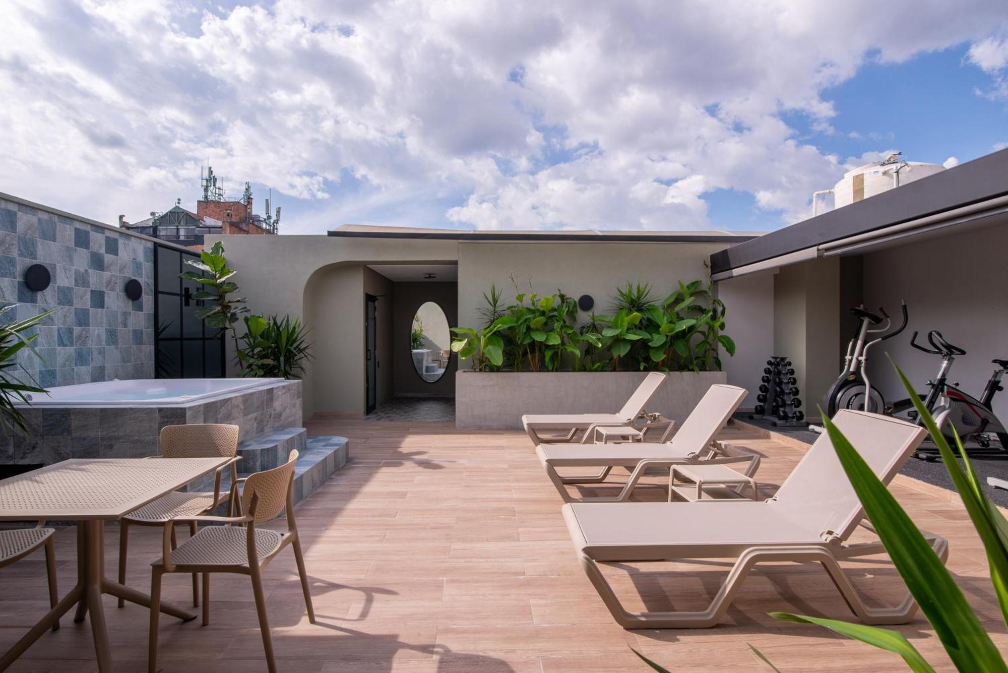 Hotel Lincoln Medellín Kültér fotó
