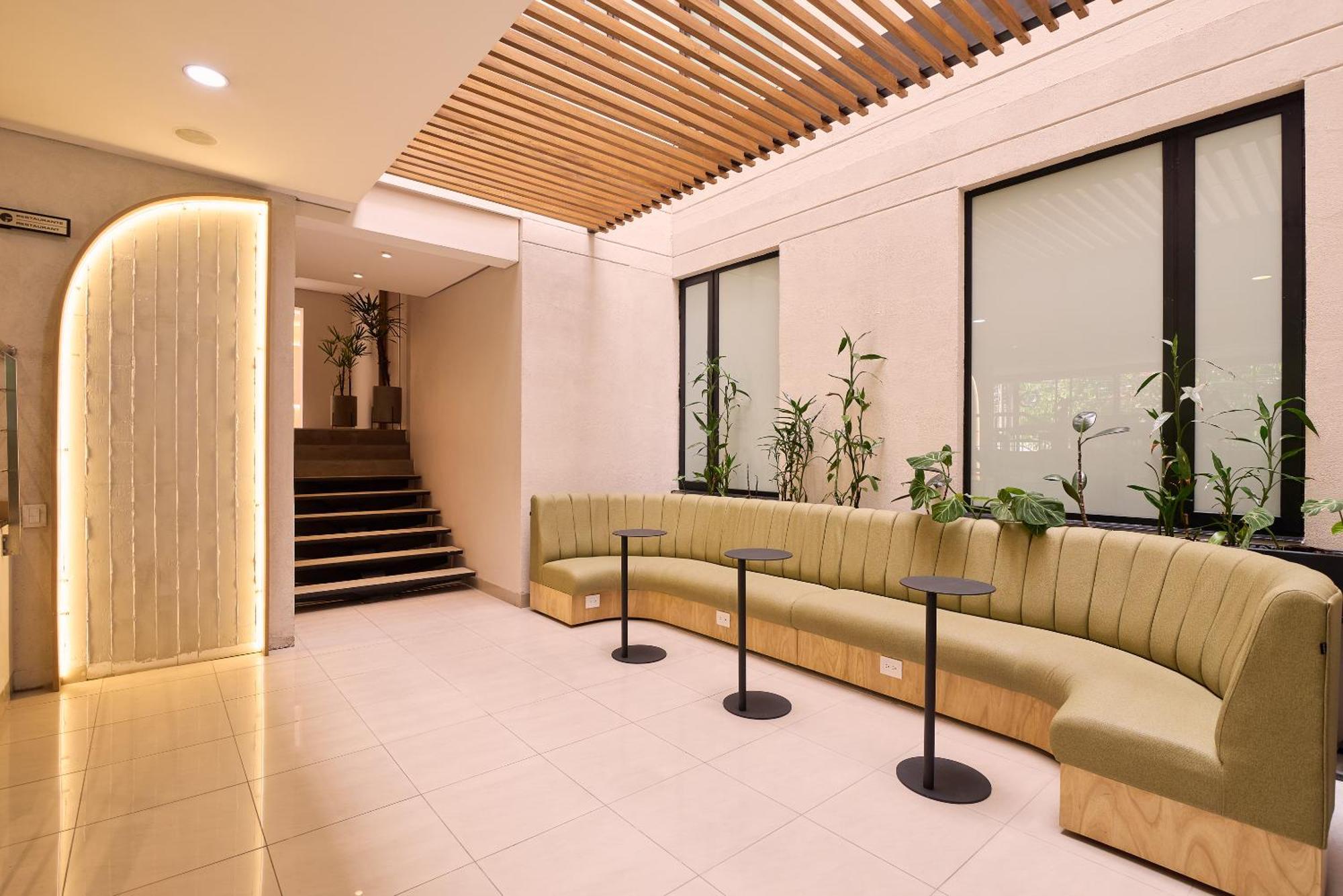 Hotel Lincoln Medellín Kültér fotó