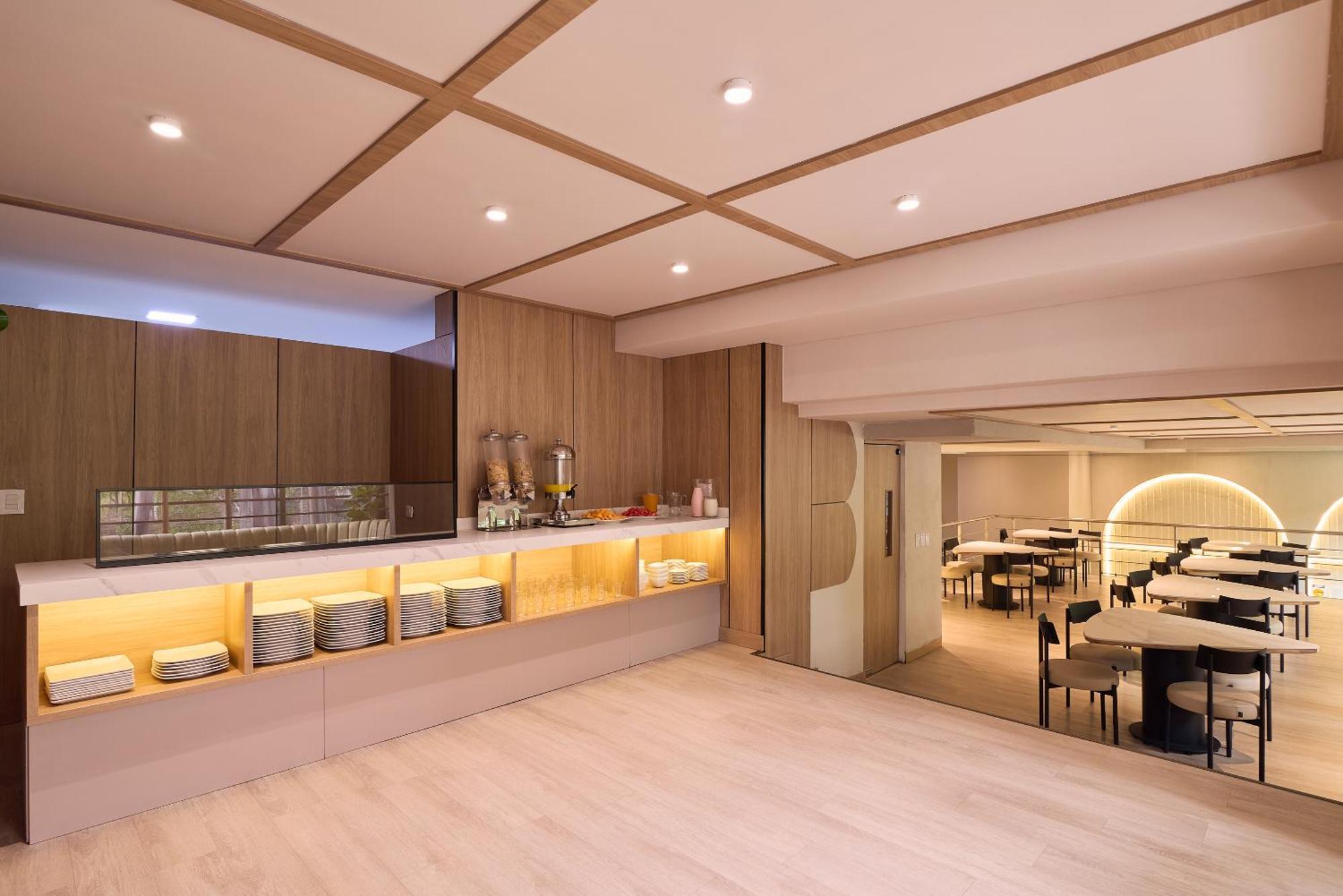 Hotel Lincoln Medellín Kültér fotó