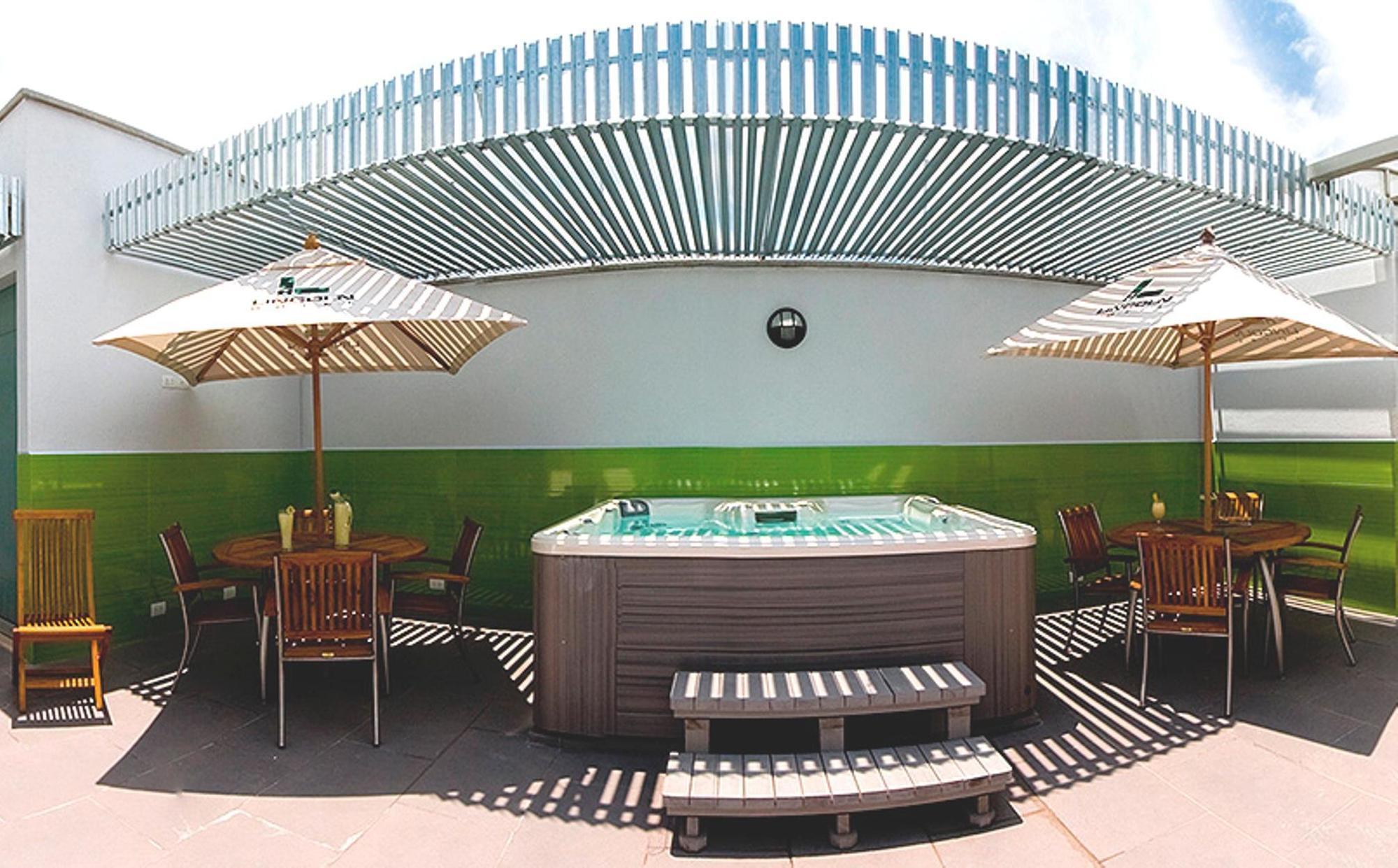 Hotel Lincoln Medellín Kültér fotó